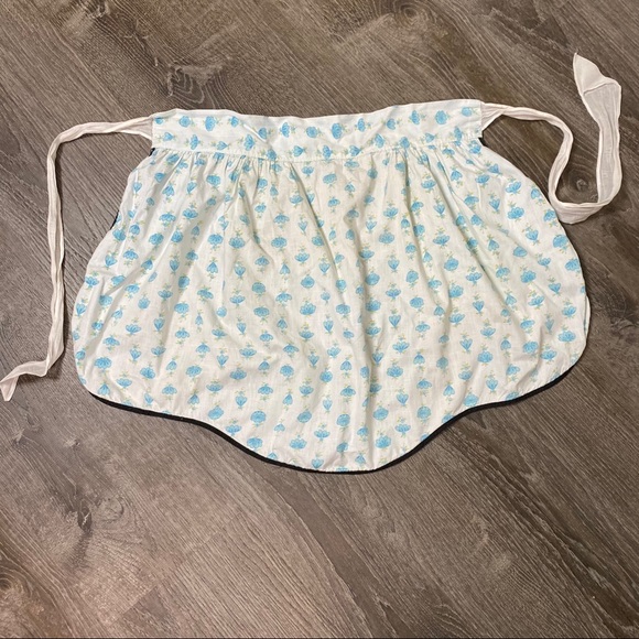 Vintage Reversible Half Apron - Picture 7 of 10